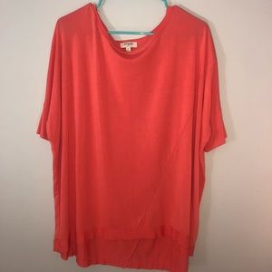 Oversized quarter sleeve shirt!